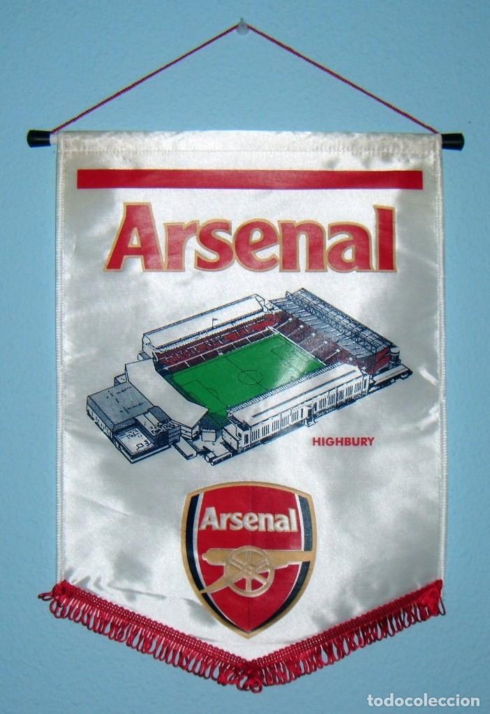 Coleccionismo deportivo: Bander&iacute;n Arsenal Original de 2004
