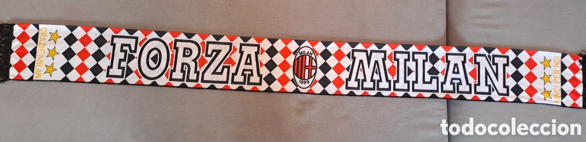 Coleccionismo deportivo: Bufanda vintage Forza Milan AC Milan de raso Bufanda satinada con dise&ntilde;o de rombos blancos, negros