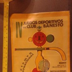 Coleccionismo deportivo: BANDERÍN ORIGINAL IV JUEGOS DEPORTIVOS DEL CLUB BANESTO. PINAR DEL REY MADRID 1965. Lote 45479384