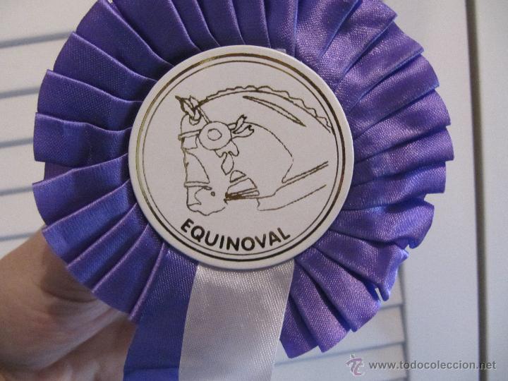 Coleccionismo deportivo: ESCARAPELA EQUINOVAL - Foto 2