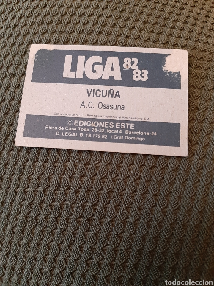 Coleccionismo deportivo: EDICIONES ESTE 82 83 OSASUNA VICU&Ntilde;A 1982 1983 - Foto 2