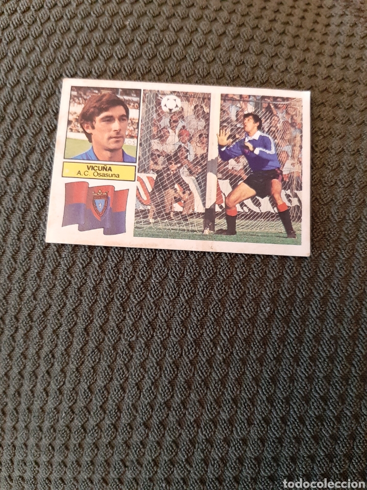 Coleccionismo deportivo: EDICIONES ESTE 82 83 OSASUNA VICU&Ntilde;A 1982 1983 - Foto 1