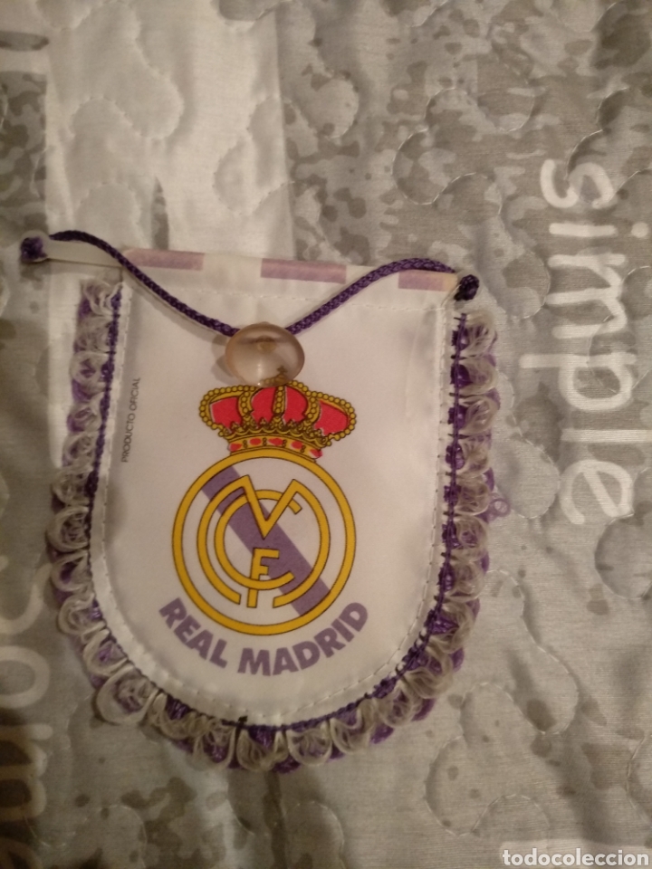 Coleccionismo deportivo: Bander&iacute;n Real Madrid - Foto 1