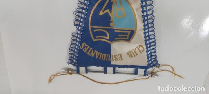 Coleccionismo deportivo: ANTIGUO BANDERIN DEL ESTUDIANTES - Foto 2