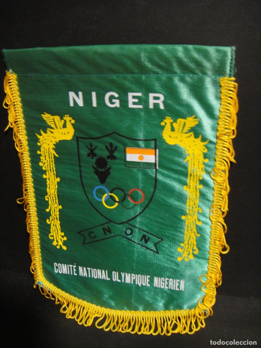 Coleccionismo deportivo: banderin del comite olimpico de niger - Foto 1