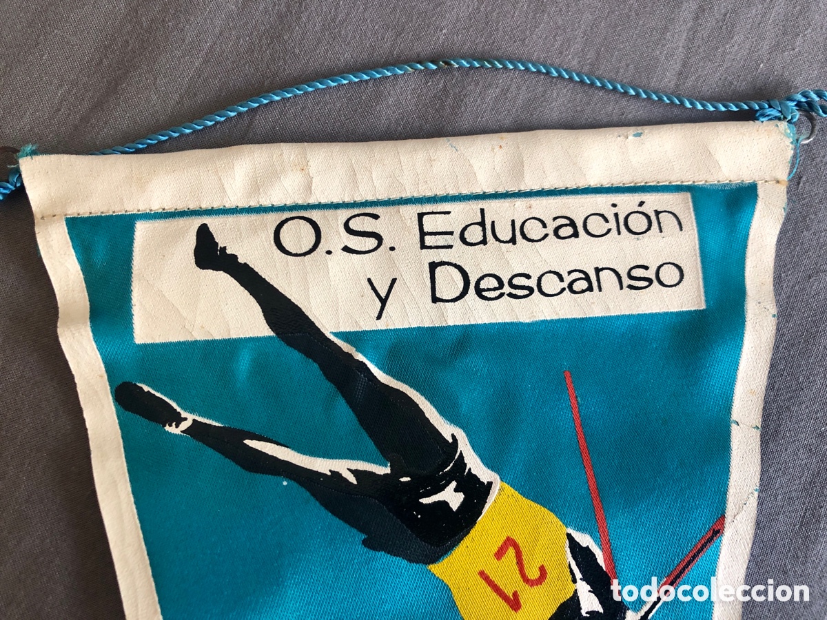 Coleccionismo deportivo: Bander&iacute;n antiguo atletismo - Foto 4