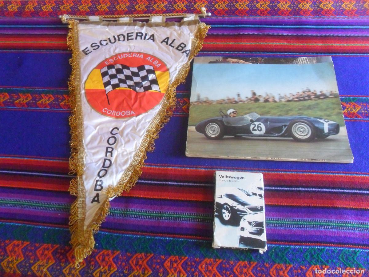 Collezionismo sportivo: BANDER&Iacute;N ESCUDER&Iacute;A ALBA C&Oacute;RDOBA 39X30 CMS Y BARAJA VOLKSWAGEN REGALO 24 L&Aacute;MINA F&Oacute;RMULA 1 F1 A&Ntilde;OS 50