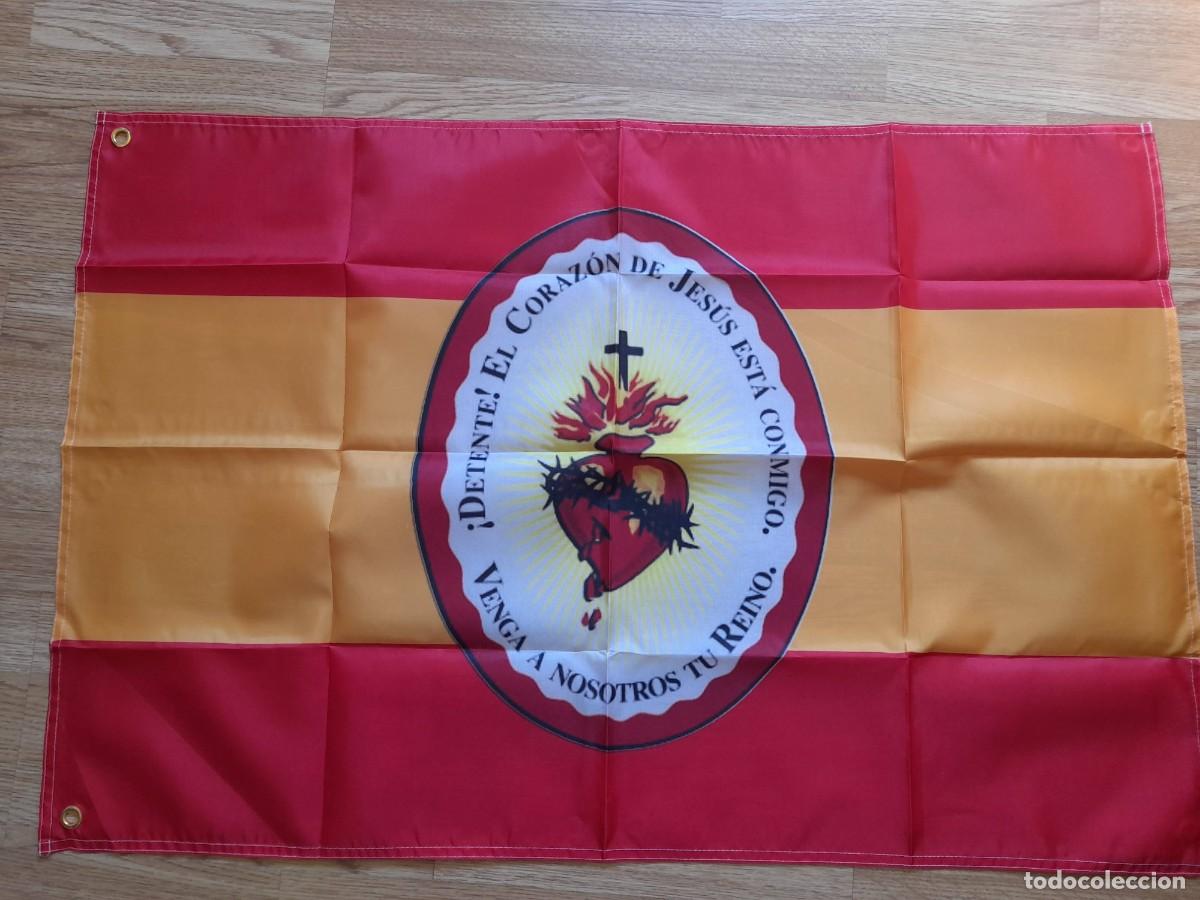 Coleccionismo deportivo: Bandera Espa&ntilde;a Sagrado Coraz&oacute;n Bandera con Detente del Sagrado Coraz&oacute;n