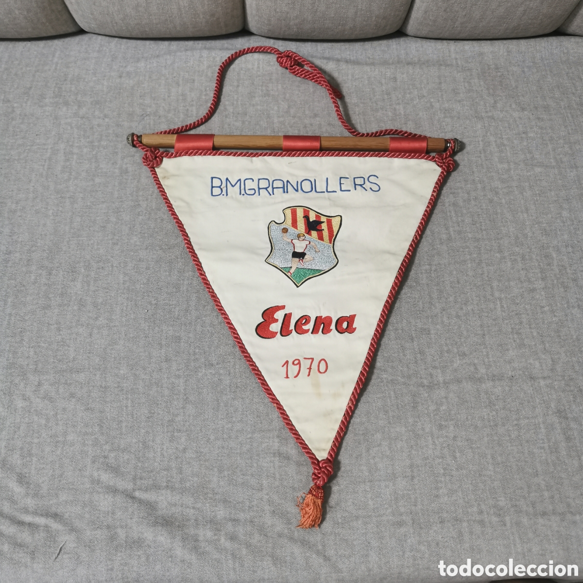 Coleccionismo deportivo: BANDER&Iacute;N DE DEPORTE B.M GRANOLLERS ELENA 1970