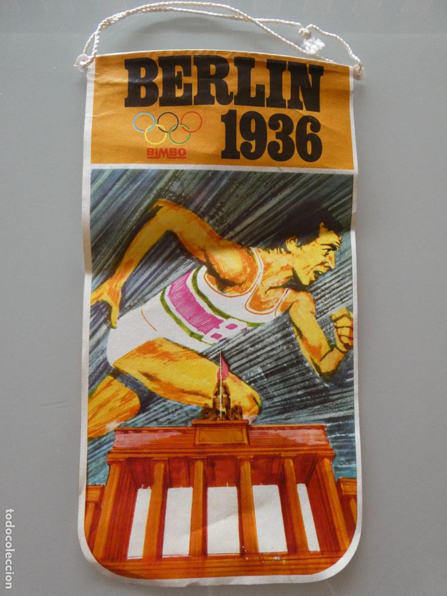Coleccionismo deportivo: BANDER&Iacute;N DE DEPORTES. JUEGOS OL&Iacute;MPICOS OLIMPIADAS BERL&Iacute;N 1936 ALEMANIA. PASTELITOS BIMBO. 26CM