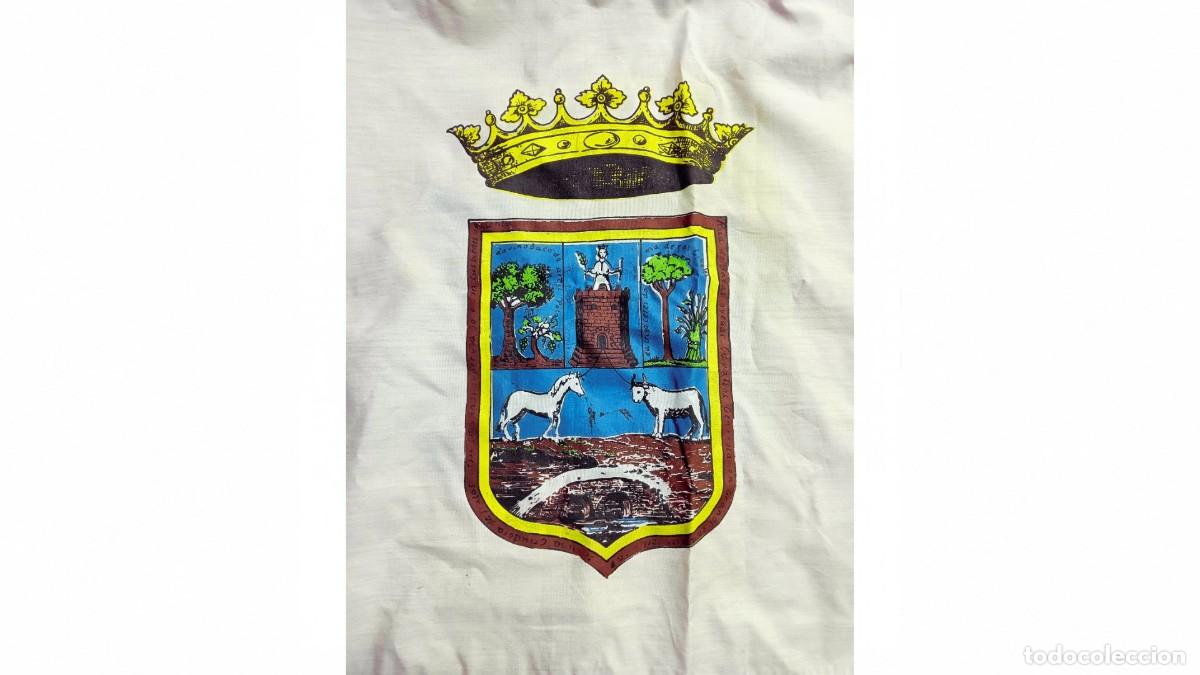 Sammelleidenschaft Sport: BANDERA OFICIAL DE UTRERA (SEVILLA) - 3 X 1,5 METROS - VINTAGE - COMO NUEVA - A&Ntilde;OS 90