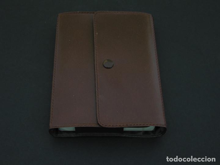 Barajas de cartas: ESTUCHE DE CARTAS CON LIBRETA Y L&Aacute;PIZ - Foto 3