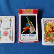 Jeux de cartes: ANTIGUA BARAJA DE FOURNIER CON PUBLICIDAD DE AGUAS DE MONDARIZ CON TIMBRE DE 5 PESETAS. Lote 348394193