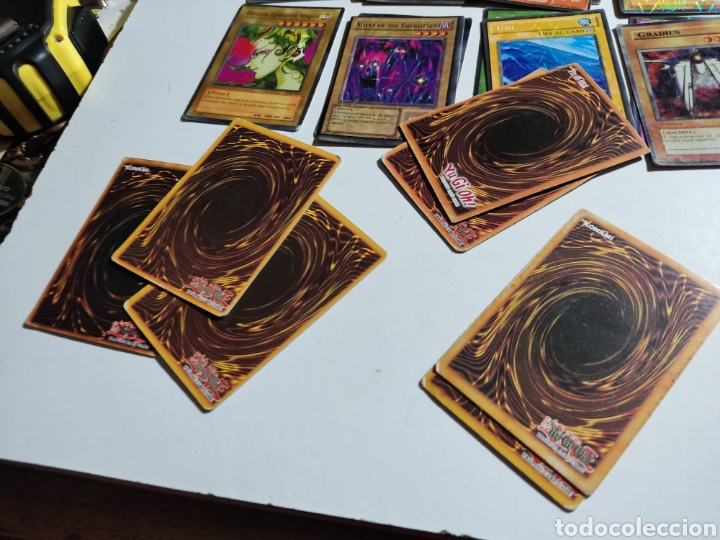 Barajas de cartas: 43 cartas yu gi oh, KONAMI - Foto 4