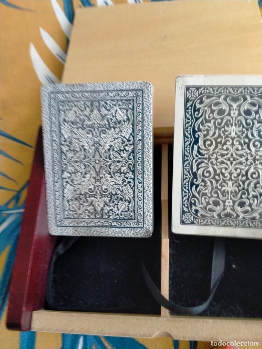 Barajas de cartas: Caja de madera con barajas de cartas - Foto 3