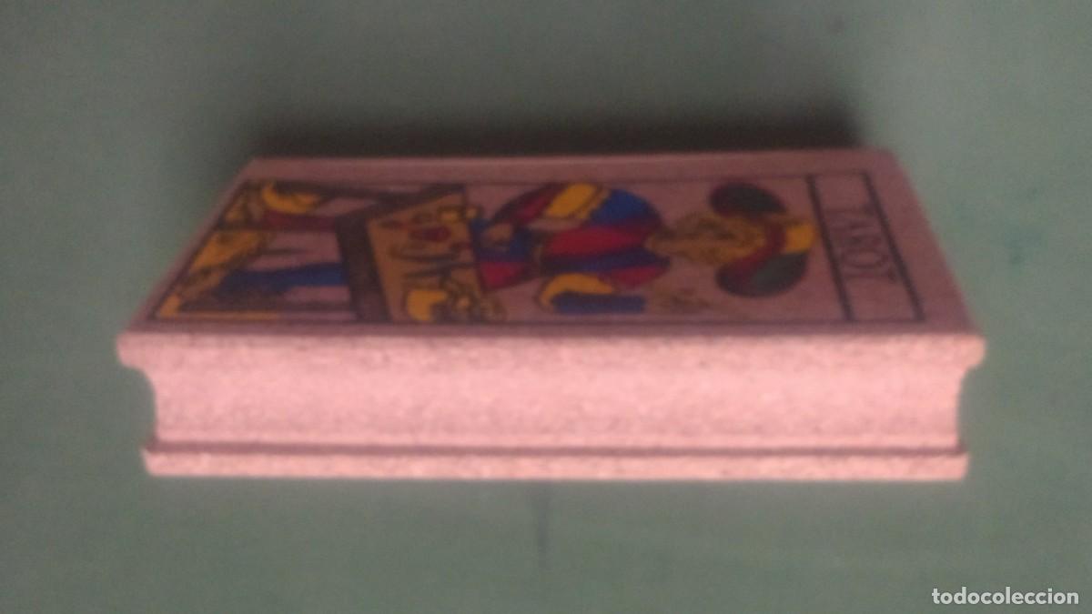 Barajas de cartas: ESTUCHE DE CORCHO - TAROT - Foto 4