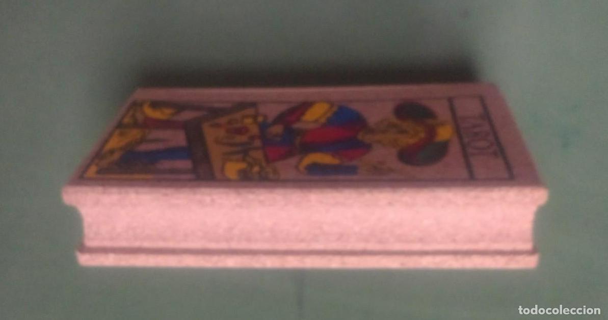 Barajas de cartas: ESTUCHE DE CORCHO - TAROT - Foto 2
