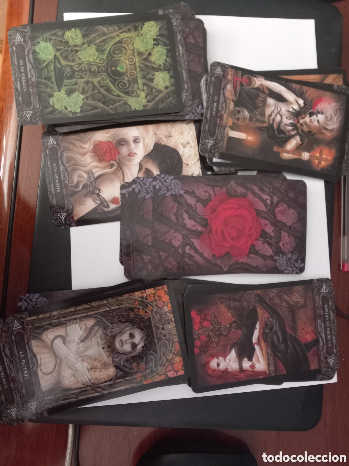 Barajas de cartas: El tarot de los vampiros - Foto 2