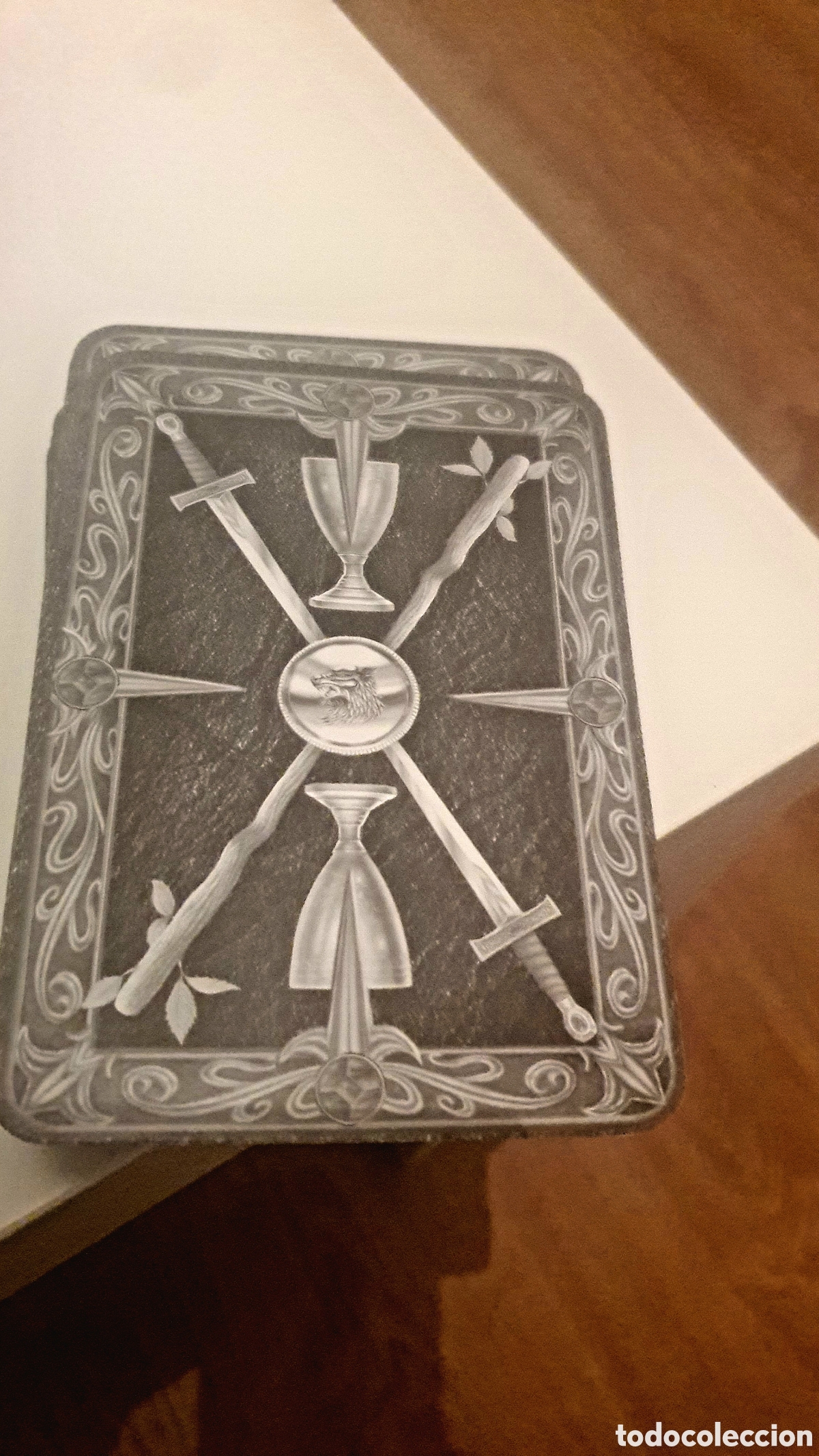 Barajas de cartas: Libro y baraja de tarot completa en ingl&eacute;s - Foto 5