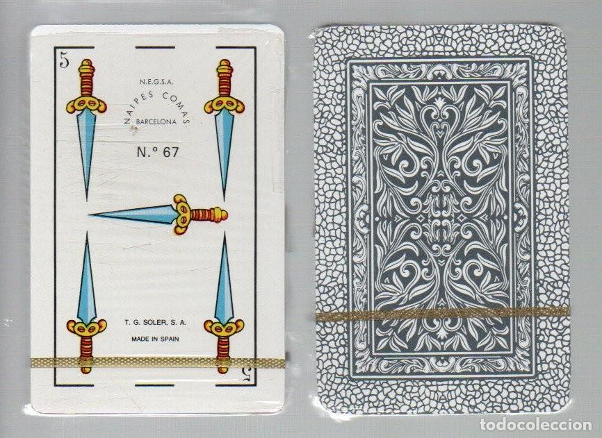 Playing Cards: BARAJA ESPA&Ntilde;OLA N&ordm; 67 DE NAIPES COMAS. NUEVA, SIN ESTRENAR. REVERSO AZUL SIN TIMBRE.