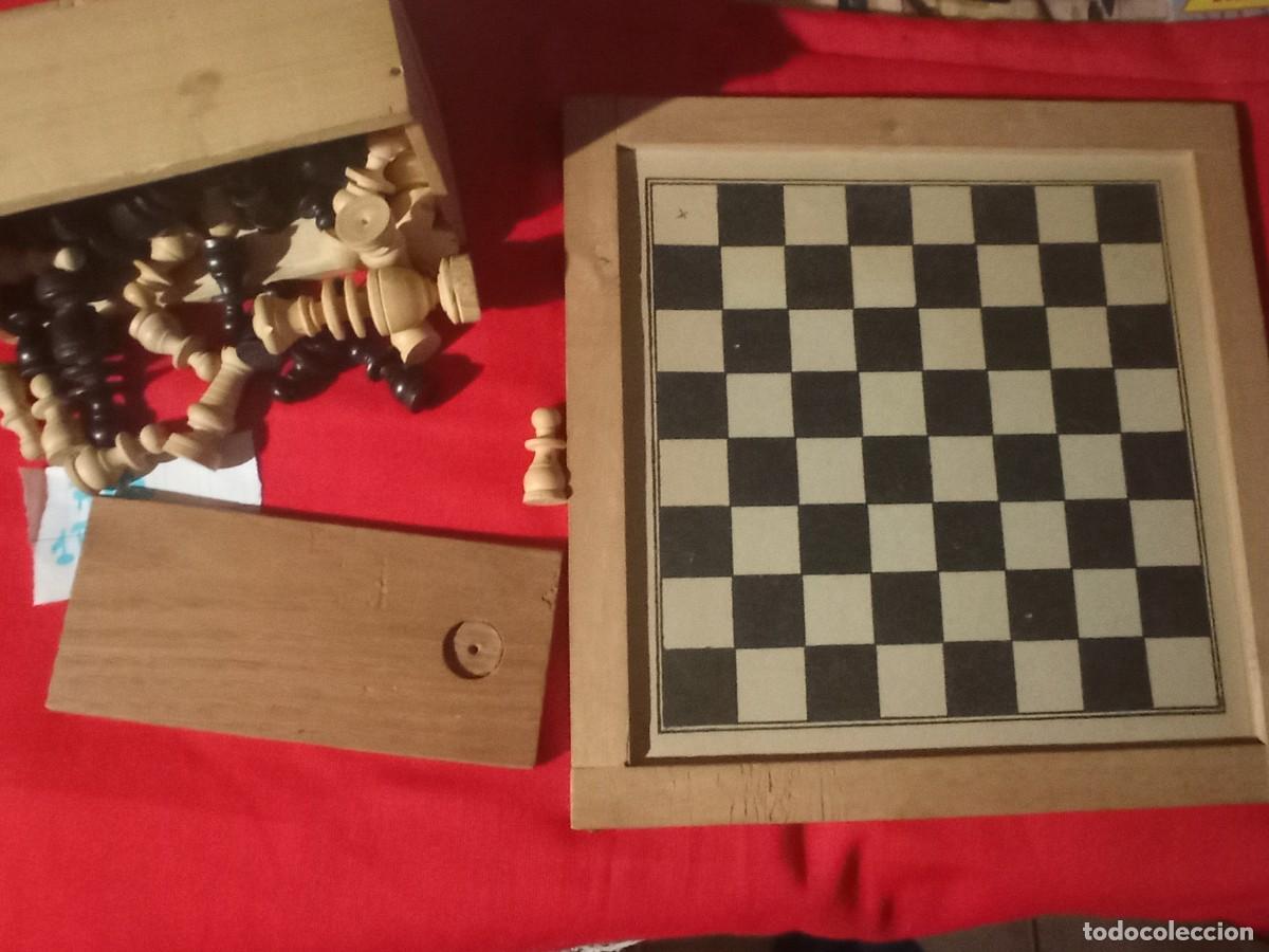 Barajas de cartas: Antiguo juego ajedrez de madera - Foto 4