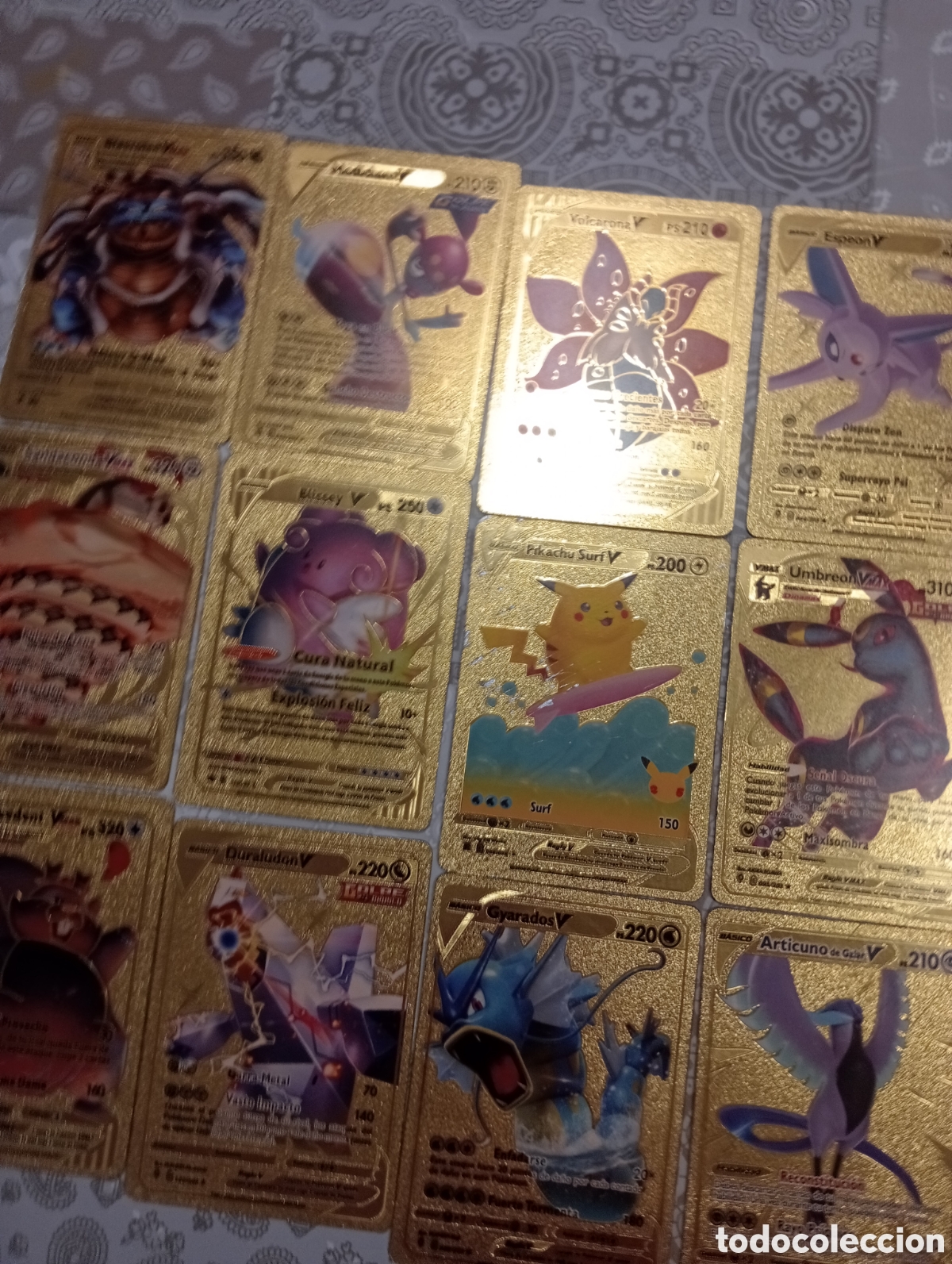 Barajas de cartas: Cartas doradas de Pok&eacute;mon colecci&oacute;n - Foto 3