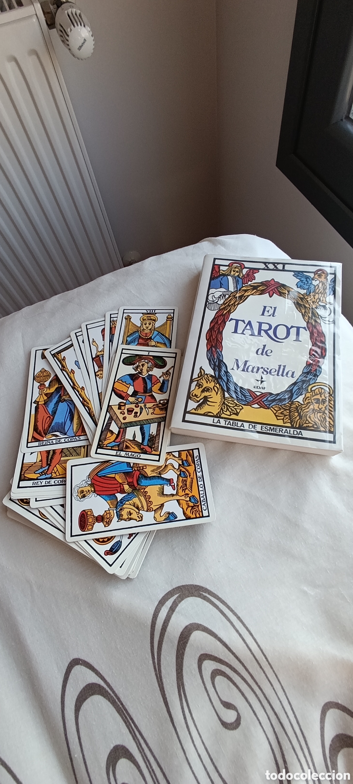 Barajas de cartas: Libro y baraja Tarot de Marsella - Foto 2