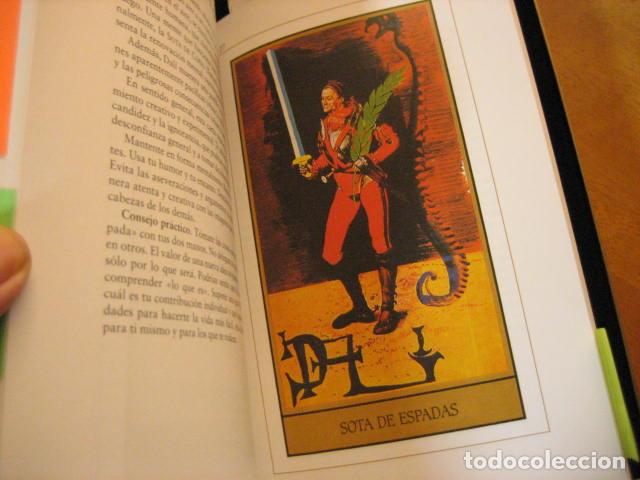 Barajas de cartas: TAROT DAL&Iacute; BARAJA CARTAS +LIBRO, EDICION NUMERADA - Foto 4