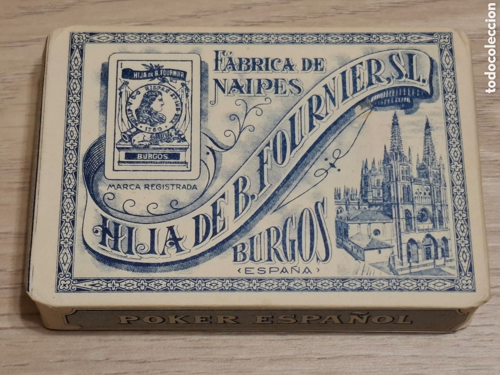 Barajas de cartas: Baraja espa&ntilde;ola antigua, F&aacute;brica de naipes Hija de B. Fournier, SL Burgos, azul envuelta atr&aacute;s muda