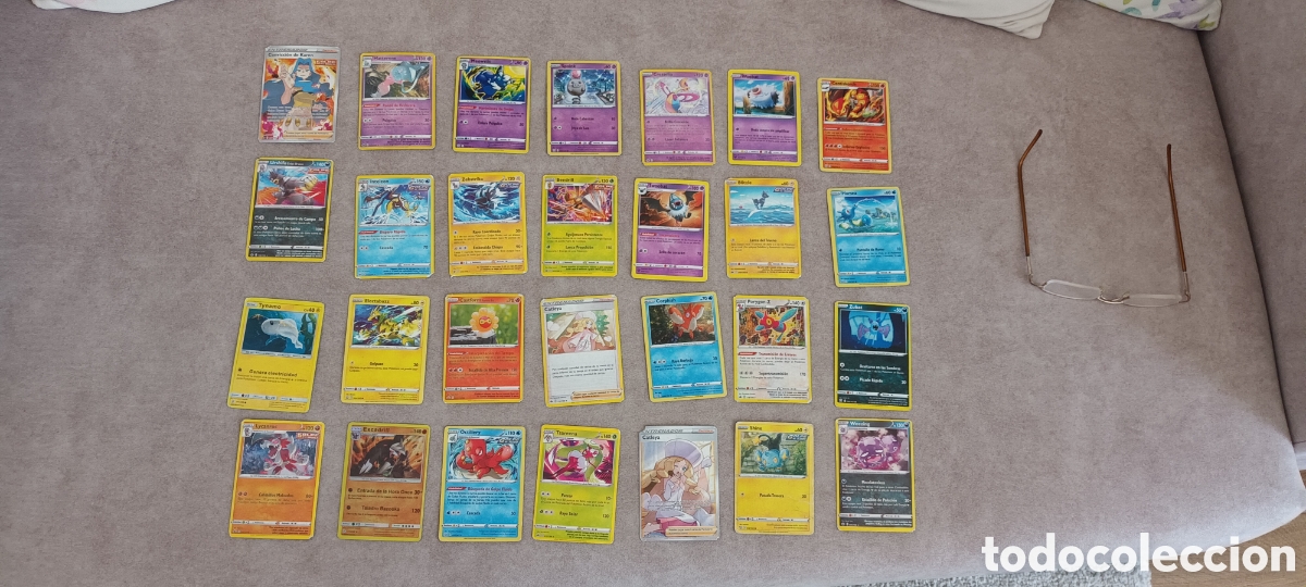 Barajas de cartas: Lote de 28 cartas POKEMON - Foto 1