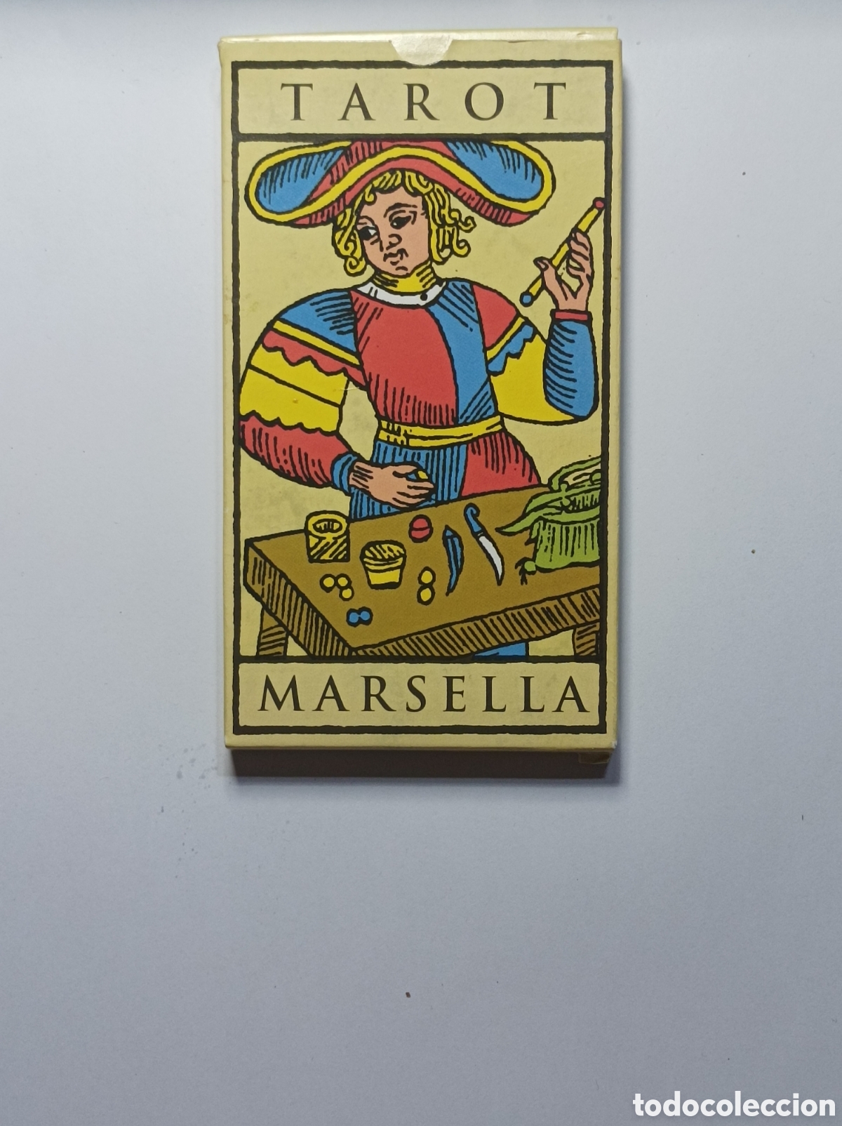 Barajas de cartas: TAROT MARSELLA. LO SCARABEO. ORBIS FABRI. NUEVA. BARAJA SIN USO.