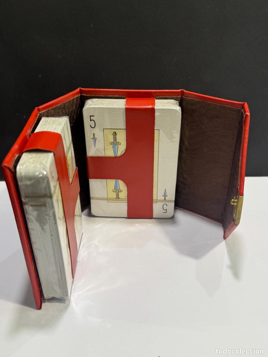Barajas de cartas: ESTUCHE CON 2 BARAJAS ESPA&Ntilde;OLAS PRECINTADAS ORIGINAL A&Ntilde;OS 60 / COMPRA M&Iacute;NIMA 5&euro;