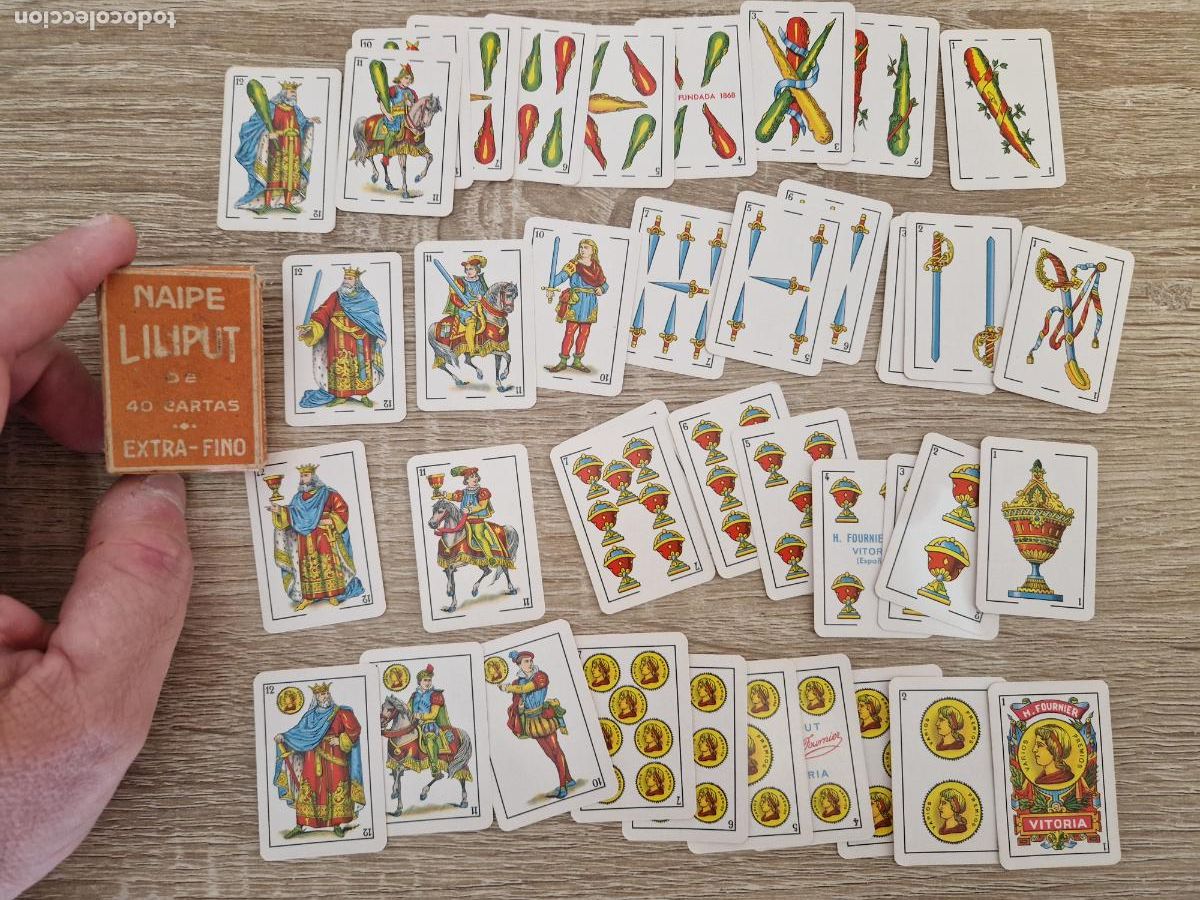 Barajas de cartas: Antigua mini Baraja Fournier Vitoria Naipe Liliput Completa 40 cartas HF heraclio 3*4,5 cm