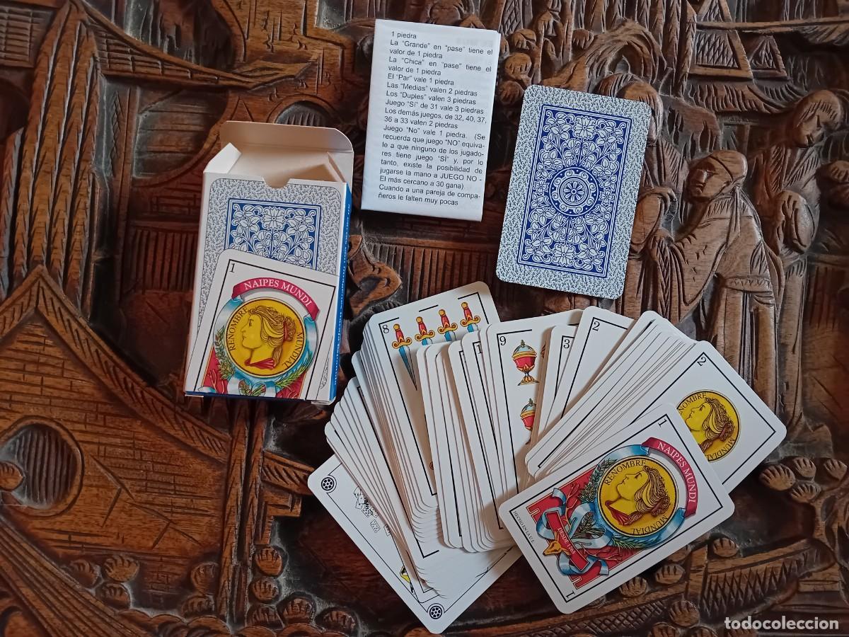Barajas de cartas: Lote barajas Carta Mundi espa&ntilde;ola y Casino Royale