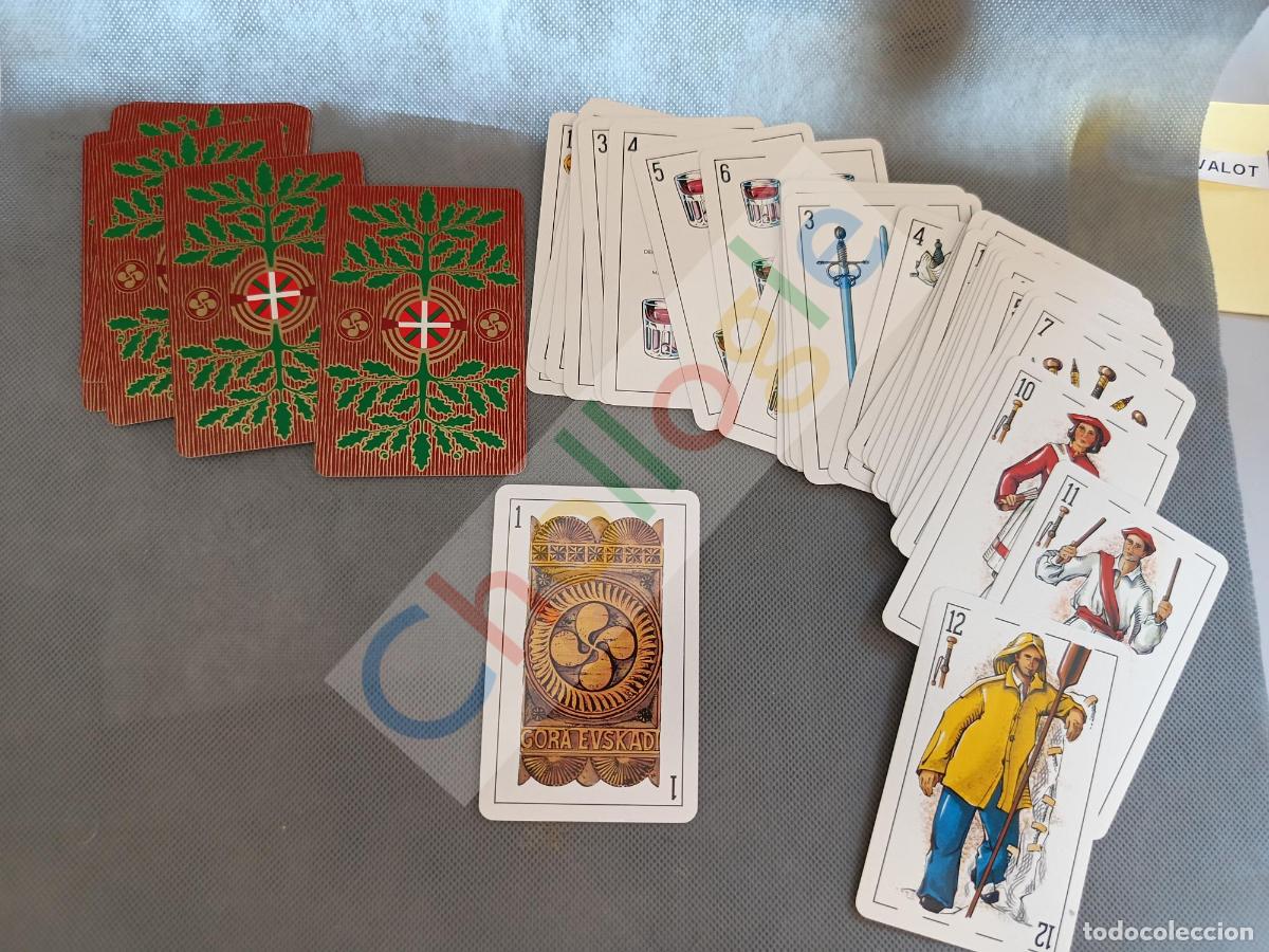 Barajas de cartas: Baraja Gora Euskaki con dorso precioso