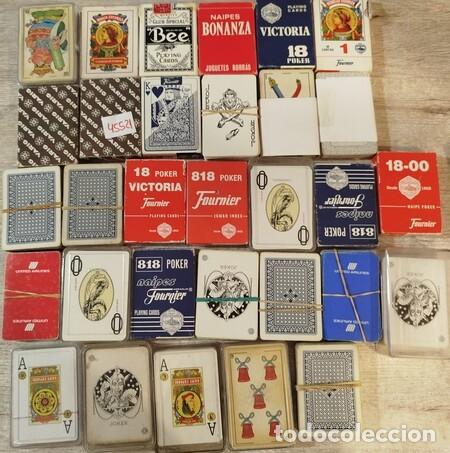 Mazzi di carte: Lote de 30 Juegos de Naipes de diversas marcas, parte publicitarias en diversa conservaci&oacute;n.