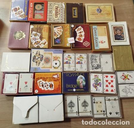 Kartenspiele: Lote de 24 estuches de barajas extranjeras, la mayor&iacute;a dobles, a estrenar. Interesante.