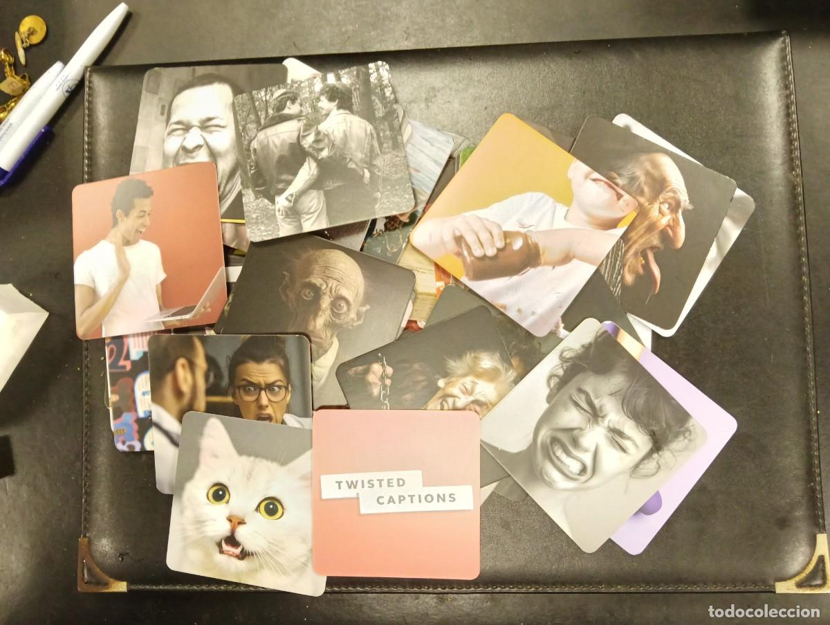 Barajas de cartas: MAZO BARAJA DE CARTAS TWISTED CAPTIONS - 100 CARTAS