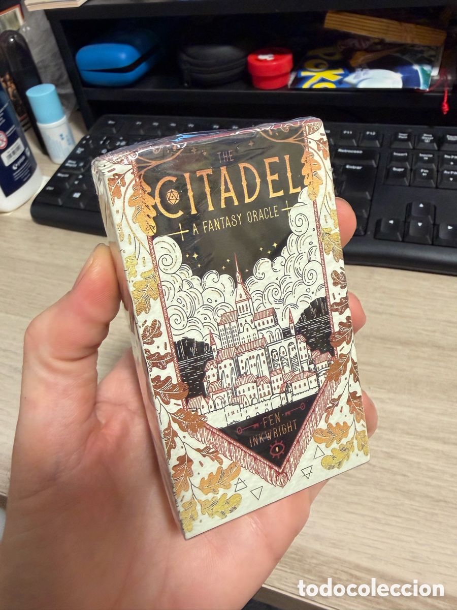 Barajas de cartas: Citadel a fantasy oracle baraja de cartas precintada