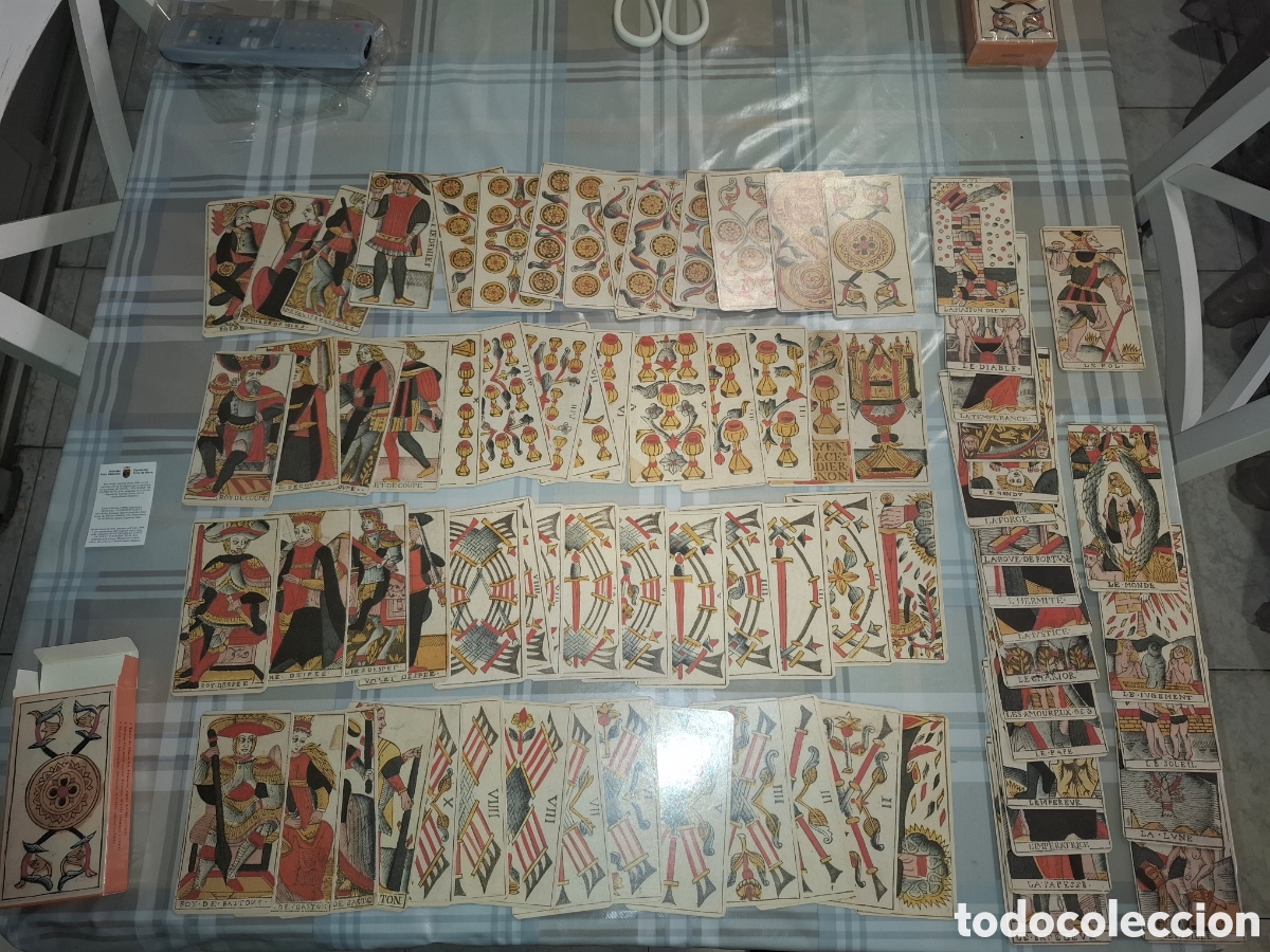 Barajas de cartas: Baraja Tarot de Marsella , Francia siglo XVIII, 1743, facsimil Fournier