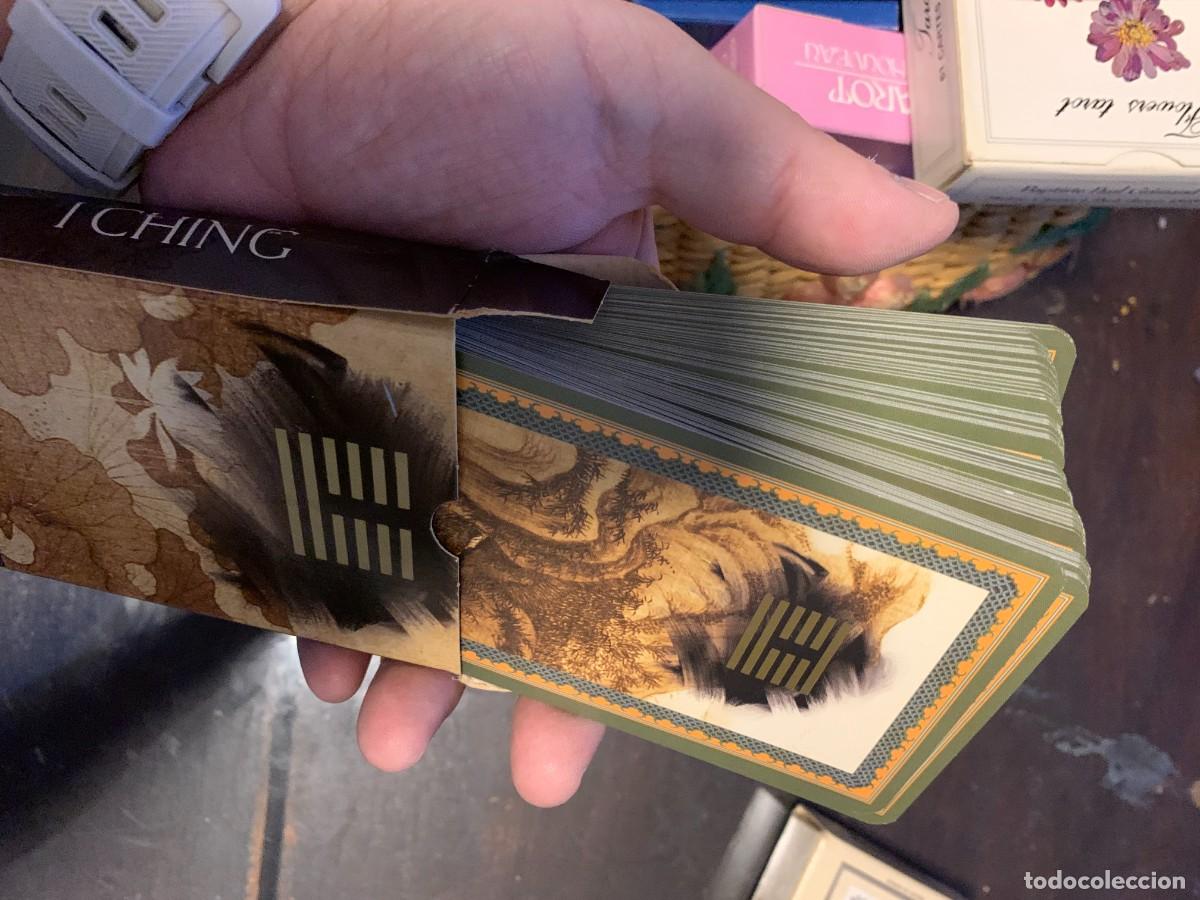 Barajas de cartas: I CHING LOS SCARABEO - EDICIONES ORBIS 2002. - Foto 3