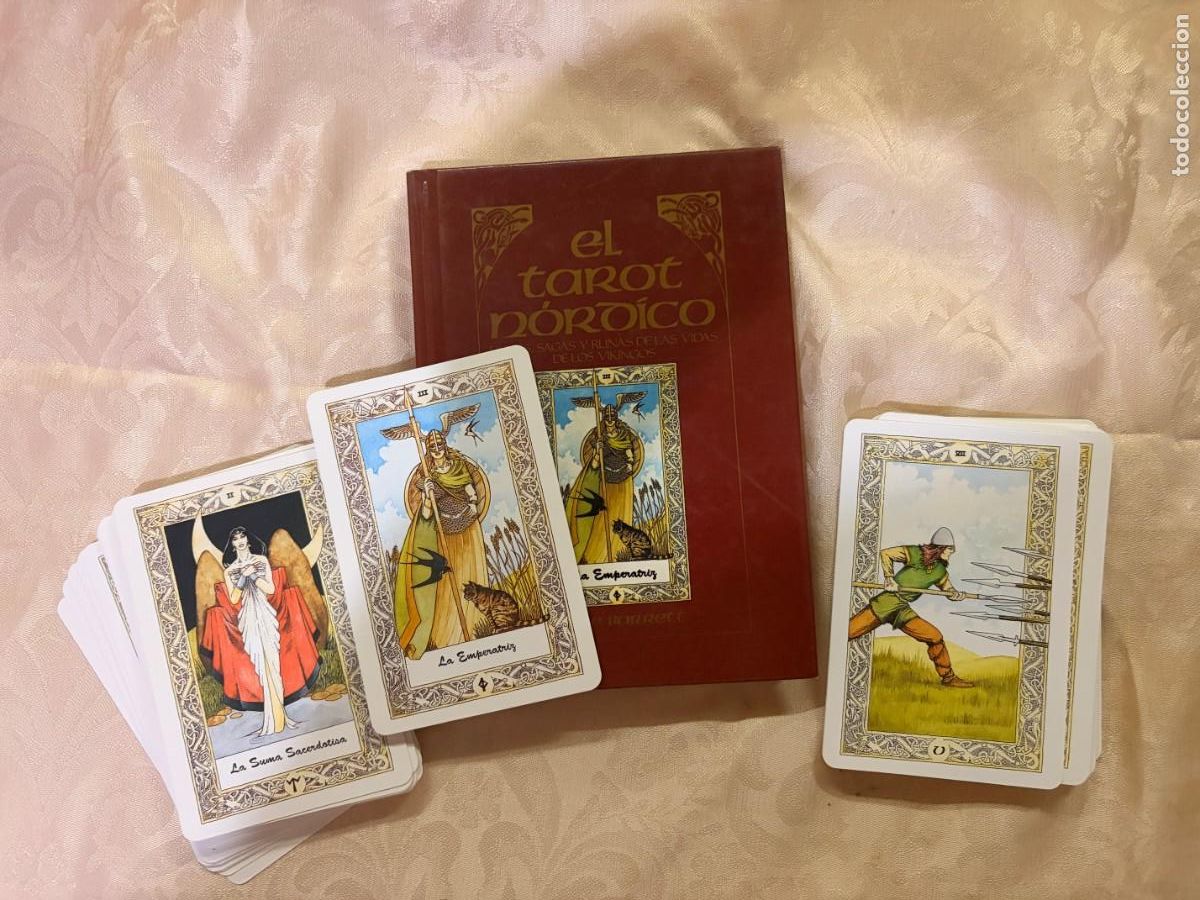 Barajas de cartas: tarot Nordico libro y baraja Dioses Sagas y runas de las vidas de los Vikingos de clive barret