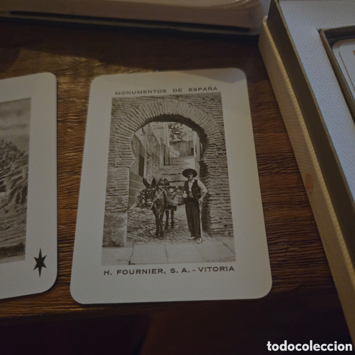 Barajas de cartas: Baraja antigua original Heraclio Fournier &ndash; &ldquo;Monumentos de Espa&ntilde;a&rdquo;,