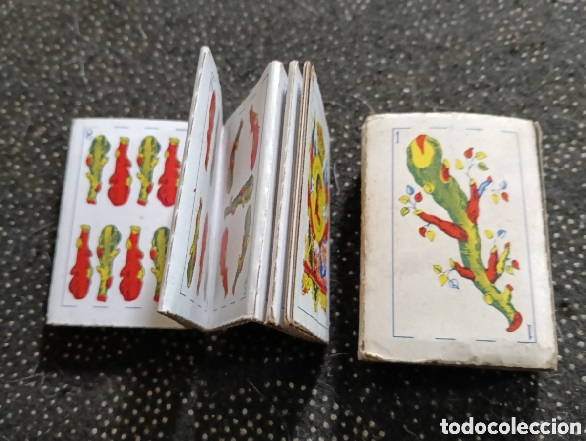 Barajas de cartas: Baraja de cartas sin estrenar y completa de peque&ntilde;o tama&ntilde;o.