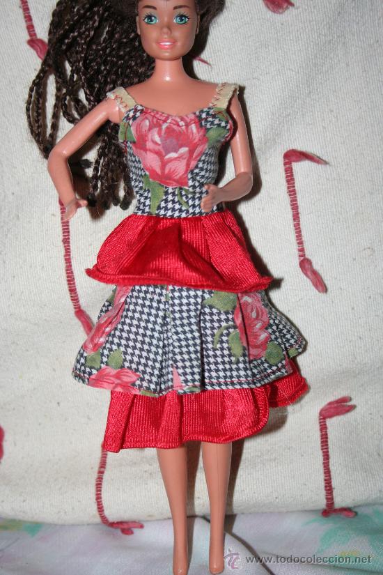 Barbie y Ken: vestido mu&ntilde;eca barbie - Foto 1