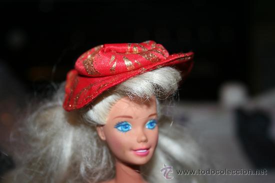 Barbie y Ken: gorro mu&ntilde;eca barbie mu&ntilde;eco - Foto 1