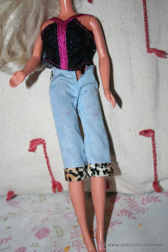 Barbie y Ken: vestido mu&ntilde;eca barbie - Foto 1