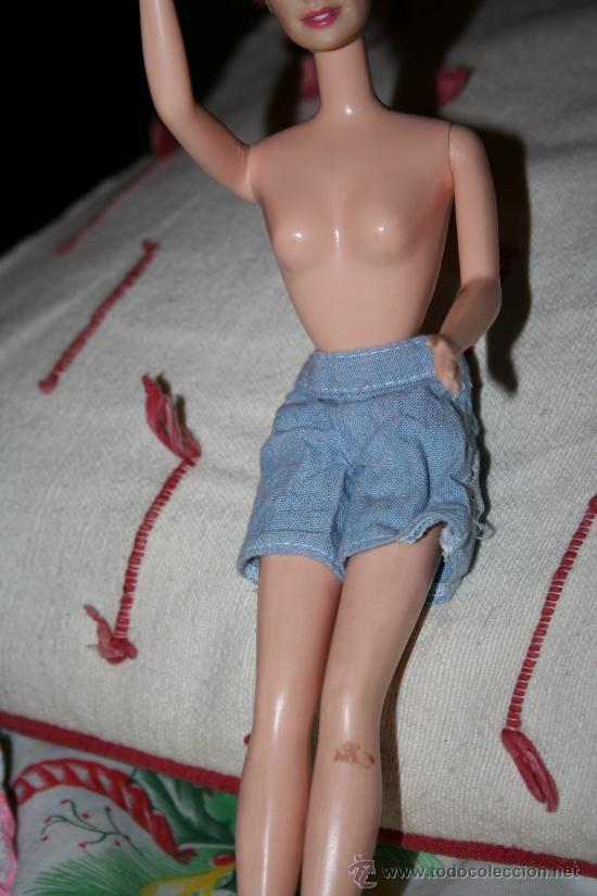 Barbie y Ken: vestido mu&ntilde;eca barbie - Foto 1