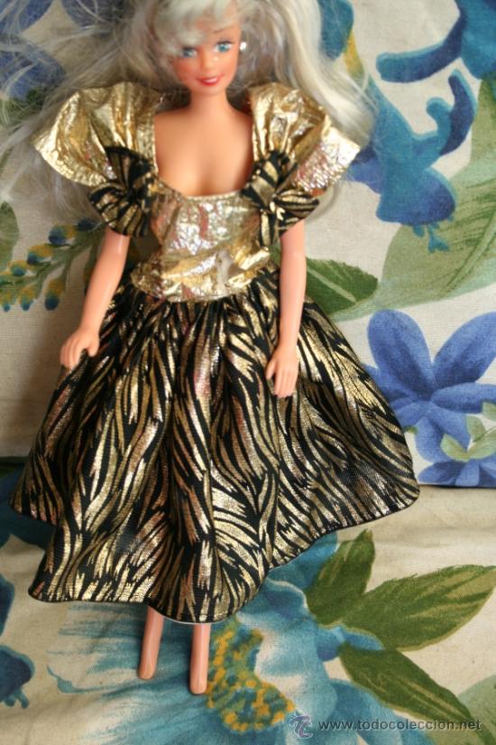 Barbie y Ken: vestido mu&ntilde;eca barbie - Foto 1