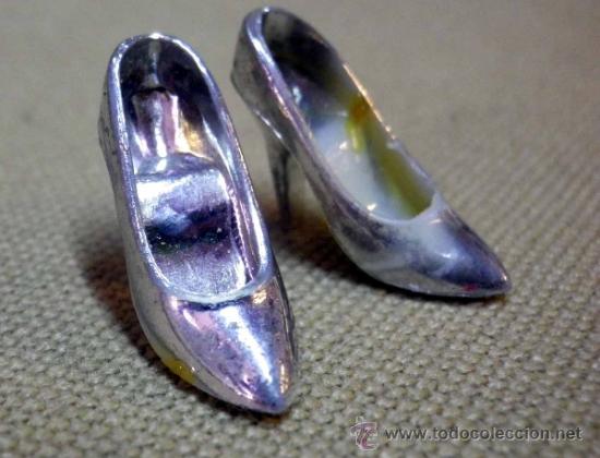 Barbie y Ken: COMPLEMENTO ORIGINAL, ZAPATOS DE TACON. MU&Ntilde;ECA BARBIE - Foto 1